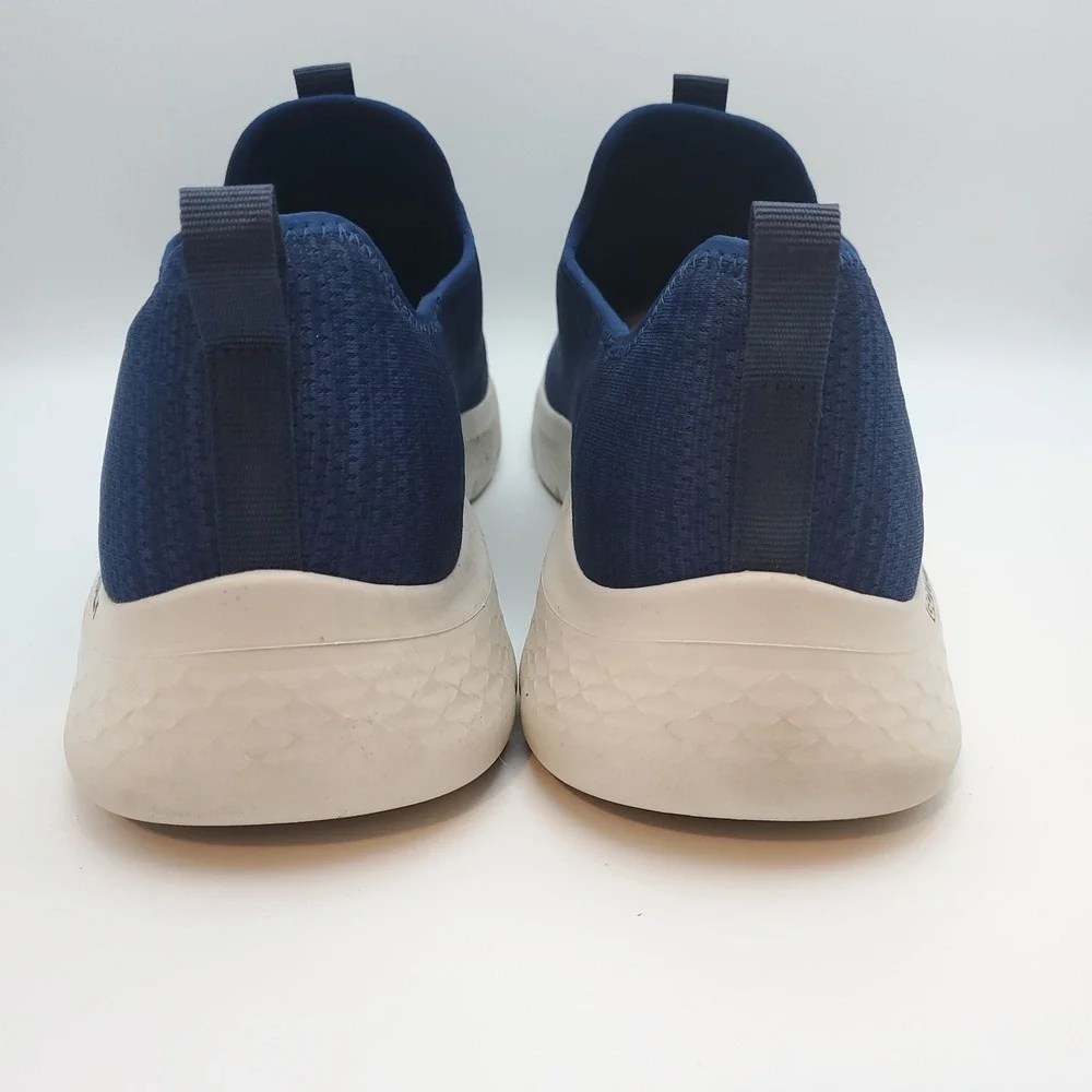 Skechers excellent used